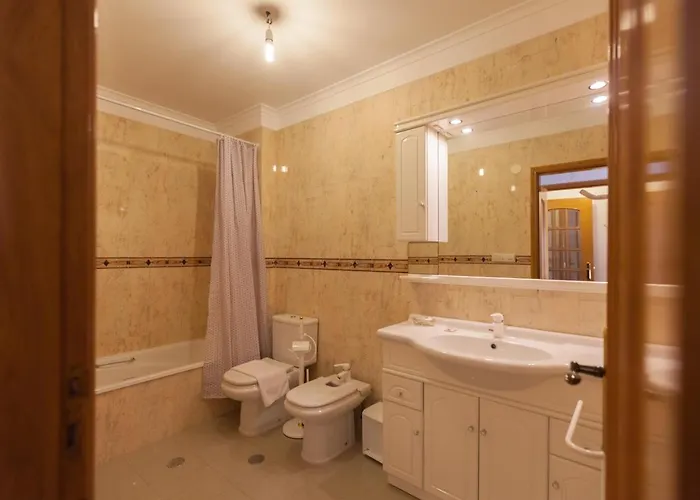 Apartman Flh Family Flat With Balcony