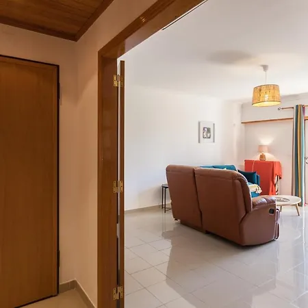 Flh Family Flat With Balcony