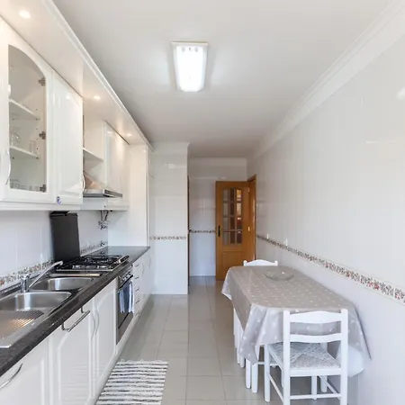 Apartment Flh Family Flat With Balcony *