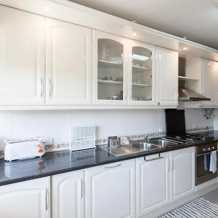 Flh Family Flat With Balcony